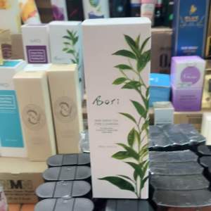 Nước Tẩy Trang BORI TRÀ XANH -Chiết xuất từ thiên nhiên>Dịu Nhẹ + Lành Tính( nhập chính hãng Hàn Quốc )