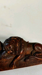 เครื่องชาร์จกระชับ สิ่งที่พักอย่างสมบูรณ์ สวิตเซอร์แลนด์ ฝีมือแกะสลัก สิ่งที่เป็นของสะสม สมบูรณ์ ประดับห้องรับแขก ห้องทำงาน สภาพดีมาก