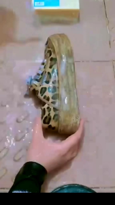 Sabun Cuci Baju Batang Ajaib Viral B47: Solusi Penghilang Noda Baju & Sepatu