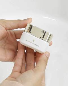 Whitening Pearl Cream SPF15 Sendayu Tinggi