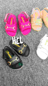 sandal anak lucu azkia mata kuda size 22/25 sandal anak 2 tahun sampai 4 tahun