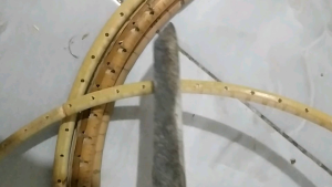 ring rotan buat sudah di lubangi Diameter -+45 cm bahan sangkar