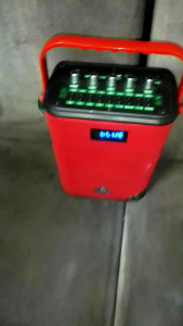 loa karaoke xách tay kèm 1mic không dây