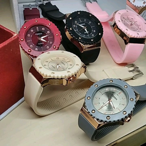PROMO COD JAM TANGAN WANITA TAMPILAN SIMPEL STRAP RUBBER