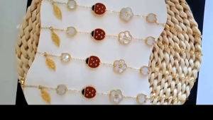 Gelang Wanita Titanium Asli Motif Kumbang Merah Anti Karat | Anti Luntur | No Alergi