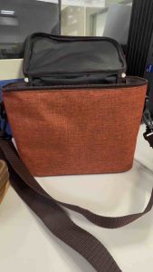 Insulated Lunch Bag With 2 Way Handle Strap