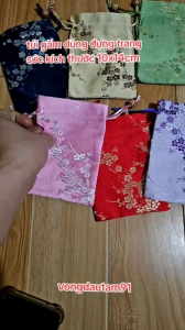 TÚI GẤM DÂY RÚT THÊU HOA MAI KT 8X10CM VÀ 10X14CM