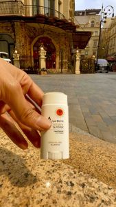 Kem Chống Nắng Hàn Quốc Dạng Thỏi Aqua Bomb Crystalline SPF50+ PA++++ 15g Chính Hãng