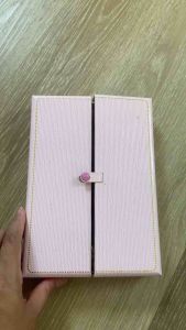 สร้อยคอมูกแท้ 3 สายพันกันบิดเป็นเกลือ มุกทรงหยดน้ำ สีขาวธรรมชาติ (สวยหรู หรือปกติหรือสิ่งต่าง)