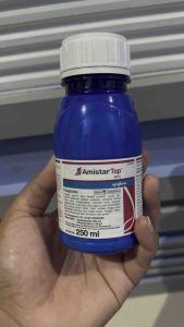 Fungisida AmistarTop 325SC 250ML Syngenta\\n\\n Pengenalan Fungisida AmistarTop 325SC\\n\\n Deskripsi Produk\\nFungisida AmistarTop 325SC adalah produk berkualitas tinggi dari Syngenta yang dirancang untuk perlindungan tanaman. Produk ini tersedia dalam ukuran 250ML dan merupakan solusi ideal bagi para petani yang mencari perlindungan terhadap penyakit tanaman. Fungisida AmistarTop 325SC telah terbukti efektif dalam meningkatkan hasil panen dan melindungi tanaman dari berbagai penyakit.\\n\\n Kualitas Tinggi Fungisida\\nFungisida AmistarTop 325SC merupakan fungisida yang berkualitas tinggi dan telah terbukti efektif dalam melindungi tanaman dari berbagai penyakit. Produk ini telah lulus uji kualitas dan aman digunakan oleh para petani. Selain itu, fungisida ini juga ramah lingkungan dan tidak menimbulkan kerusakan pada tanaman.\\n\\n Cara Penggunaan Fungisida AmistarTop 325SC\\n\\n Persiapan Tanah\\nSebelum menggunakan fungisida AmistarTop 325SC, pastikan tanah telah disiapkan dengan baik. Tanah harus dibersihkan dari rumput liar dan tanaman pengganggu lainnya. Selain itu, pastikan tanah memiliki pH yang sesuai dengan kebutuhan tanaman.\\n\\n Aplikasi Fungisida\\nFungisida AmistarTop 325SC dapat diterapkan pada tanaman dengan berbagai metode, seperti penyemprotan, penaburan, atau penyebaran. Pastikan untuk mengikuti instruksi penggunaan yang disertakan dalam kemasan produk. Untuk hasil yang optimal, aplikasikan fungisida sesuai dengan rekomendasi penggunaan.\\n\\n Manfaat Perlindungan Tanaman dengan Fungisida AmistarTop 325SC\\n\\n Perlindungan Terhadap Penyakit Tanaman\\nFungisida AmistarTop 325SC dirancang untuk melindungi tanaman dari berbagai penyakit. Produk ini telah terbukti efektif dalam menghambat pertumbuhan jamur penyebab penyakit tanaman, sehingga dapat mencegah penyebaran penyakit tersebut.\\n\\n Meningkatkan Hasil Panen\\nDengan perlindungan yang diberikan oleh fungisida AmistarTop 325SC, hasil panen dapat meningkat secara signifikan. Tanaman yang sehat dan bebas dari penyakit akan menghasilkan buah atau sayuran yang berkualitas tinggi dan memiliki daya tahan yang lebih baik.\\n\\n Kesimpulan\\nFungisida AmistarTop 325SC adalah solusi ideal bagi para petani yang mencari perlindungan terhadap penyakit tanaman. Produk ini dirancang untuk melindungi tanaman dari berbagai penyakit dan meningkatkan hasil panen. Dengan menggunakan fungisida AmistarTop 325SC, para petani dapat memastikan bahwa tanaman mereka sehat dan berkualitas tinggi.\n}