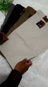 CELANA PENDEK CHINO | DISTRO | SURFING | CELANA PRIA BAHAN KATUN