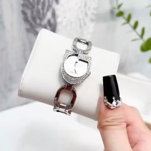 💃⌚️ Đồng Hồ NỮ GUESS GW0683L1 và GW0683L2 đồng hồ đeo như lắc tay xinh xắn 🥰