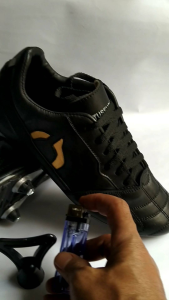 sepatu sepak bola kulit terbaru pul 6 & pul 13 baut besi kulit sapi