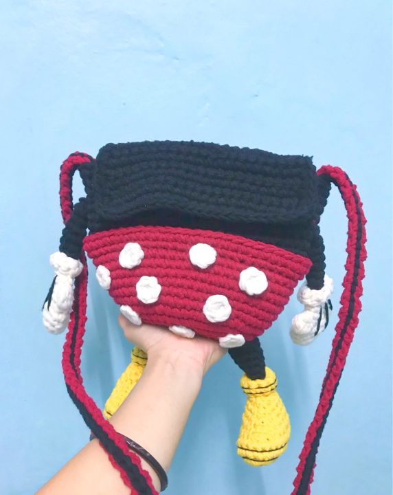 By Rosane De Col 👜🇧🇷 on Instagram: “Crochê kids MINIE ROSA!! CRIAÇÃO  @byrosanedecol #mochila… | Hello kitty crochet, Baby blanket crochet  pattern, Crochet bag