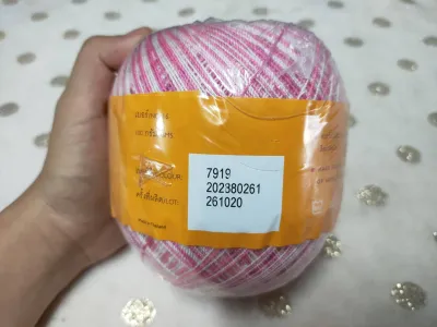 ไหมซัมเมอร์สีเหลือบ ตราวีนัส น้ำหนัก 100 กรัม ขนาดเบอร์ 16 (7919)