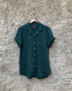 BASIC COLOUR SHIRT KEMEJA PRIA LENGAN PENDEK POLOS CASUAL KEMEJA KOREA PREMIUM VIRAL