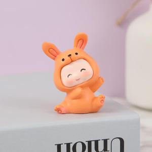 Cute Rabbit Resin Figurine Creative Doll Car-Mounted Small Ornament Cartoon Desktop Craftwork Automobile Gift Decoration