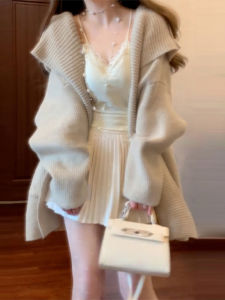 Womens Collared Knitwear Outerwear V-Neck Thickened Lazy Style Cardigan Autumn Season plus Size Warmth Comfortable Fashion