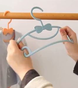 EUNICE Baby Clothes Hanger Kids Plastic Non Slip Bow Design Adjustable Wardrobe Hanger 10/30/50PCS 婴儿衣架
