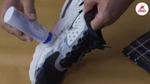 Yuppies Sneaker Shampoo 75ml Dry Clear Shoes Easiest Way To Remove Dirt Grime Suitable All Colour Floral Fragrance