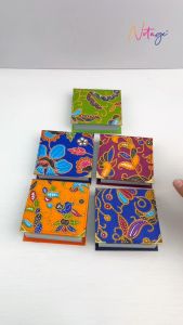[MALAYSIA READY STOCK] Full Batik Single Memo Pad 200 Sheets Memo Pad Bum Pad Beat Pad Memento Ink Pad 3D Calendar Memo Pad Memo Stick - Lazada