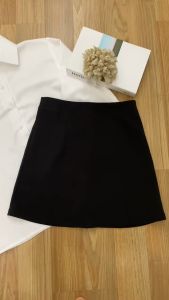 Chân váy ngắn chữ A xẻ tà thiết kế năng động ZOMI V146