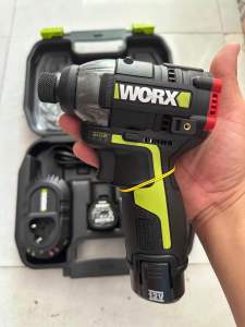 Chuyên bắn vít WORX 132X đời mới ! Lực 160N 4 cấp chỉnh lực động cơ ko than. Siêu gọn tiết kiệm PIN trâu 0971.72.70.74