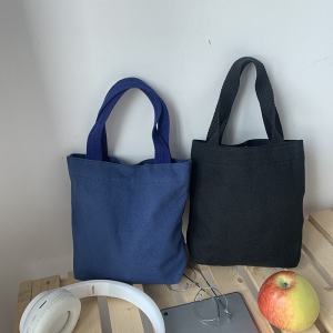 กระเป๋าผ้าใบสีพื้นขนาดเล็กสำหรับนักเรียนหญิง กระเป๋าสะพายไหล่แบบพกพา กระเป๋าผ้าใบสำหรับเด็กและเยาวชน กระเป๋าสะพายข้างแบบพับได้