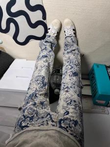 กางเกงยีนส์ทรงตรงสำหรับผู้ชาย ทรงหลวม ดีไซน์ไม่ซ้ำใคร ทรงขาบานเล็ก กางเกงยีนส์ทรง Hiphop ลำลอง สไตล์เกาหลี