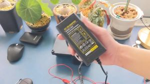 Động cơ gạt 12v-30w - gạt nước kính lái xe ô tô