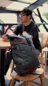 Tas Laptop Firecast Razr Backpack: Desain Ergonomis & Tas Kerja Berkualitas Tinggi