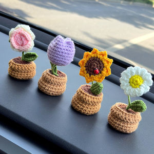 Handcrafted Floral Decorative Piece Advanced Car Interior Decoration Beautiful Center Console Accessories for Women