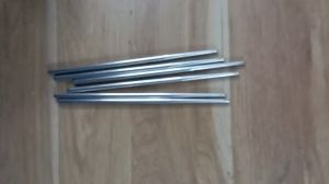 1 Đôi đũa inox 410 nhẵn bóng chống trơn trượt nhẹ tiện lợi