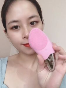 (MIỄN SHIP TOÀN QUỐC) Máy rửa mặt mát xa mini cầm tay cho nam và nữ dùng kèm sữa rửa mặt loại bỏ chất nhờn bụi bẩn tế bào chết