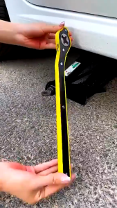 Kunci Pas Dongkrak Mobil Alat Pemutar Dongkrak Mobil Universal