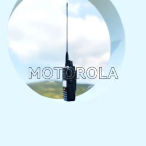 K Headset HT motorola 370s two way radio jarak jauh 20KM walkie talkie kapasitas tinggi 6800mAH 128 saluran daya tinggi 15W radio FM portabel frekuensi penerbangan Walkie-Talkies 136-520Mhz TYPE-C IP54 Tahan air tahan debu Cocok untuk luar ruangan
