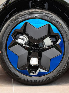 Carbon Fiber Wheel Hub Stickers Laser Scratch Repair Modified Color Film Car Decoration Stickers Reflective Decals Accessories