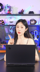 โน้ตบุ๊กเกมมิ่ง MECHREVO Dragon 16pro AMD R7-8840HX / หน่วยความจำ 24GB RAM / พื้นที่เก็บข้อมูล 512GB SSD / การ์ดจอ NVIDIA® GeForce RTX™ 5050(8GB)