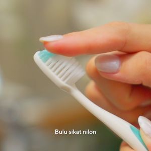 Olaif Dental Pro Clean Toothbrush - Sikat Gigi - Soft / Medium