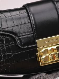 Jellytoyboy | Gift Luxe Crossbody Shoulder Bag