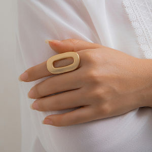 Fashionable Metal Open Oval O Ring for Women Geometric Aesthetic Trendy Accessory Ring  out New Jewelry