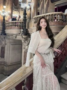 Rich Girl Sequin Lace Short Coat Belted Hem Slimming Strap See-through Long Skirt Half-length Set Fashionable Womens Ensemble