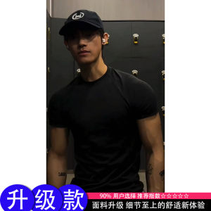 Slim Fit American Style Sporty Short Sleeve T-Shirt for Men Black Training Fitness Top Cleanfit Cuffed Sleeve Trendy round Neck