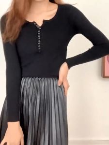 Kaos Rajut Wanita Korean Style Lengan Panjang Slimfit