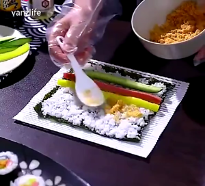 Sushi Rolling Mat Bamboo Rice Roller Sushi Maker Kit DIY Sushi Mould Kitchen Tools