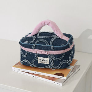 Large Capacity Denim Travel Cosmetic Bag Womens Portable Wash Bag Toiletry Storage Bag Fresh Sweet Style Soft Fabric Zipper Closure