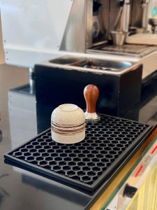 Drainage Bar Mat Anti-Slip Pad for Coffee Shops And Bars Coffee Bean Elements Desktop Mat Bar Milk Tea Shoppery Usage