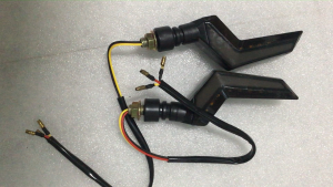(1 cặp) Xinhan xe điện led đuổi chữ Z 48V