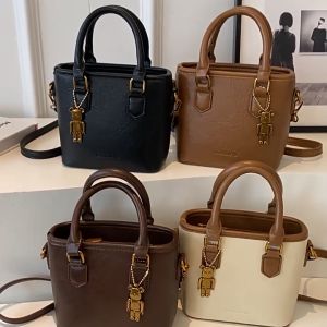 Túi đeo chéo nữ túi xách tay giá rẻ tặng kèm Gấu Đồng đi chơi đi tiệc sang trọng Thanhthushop68 909