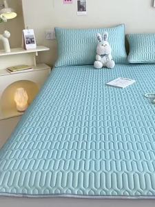 Cooling Icy Silk Mattress Pad 1 Set